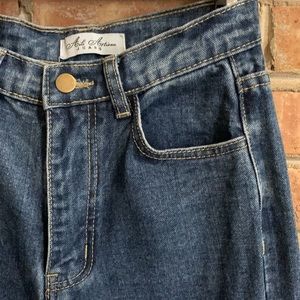 NWOT super high waisted mom jeans